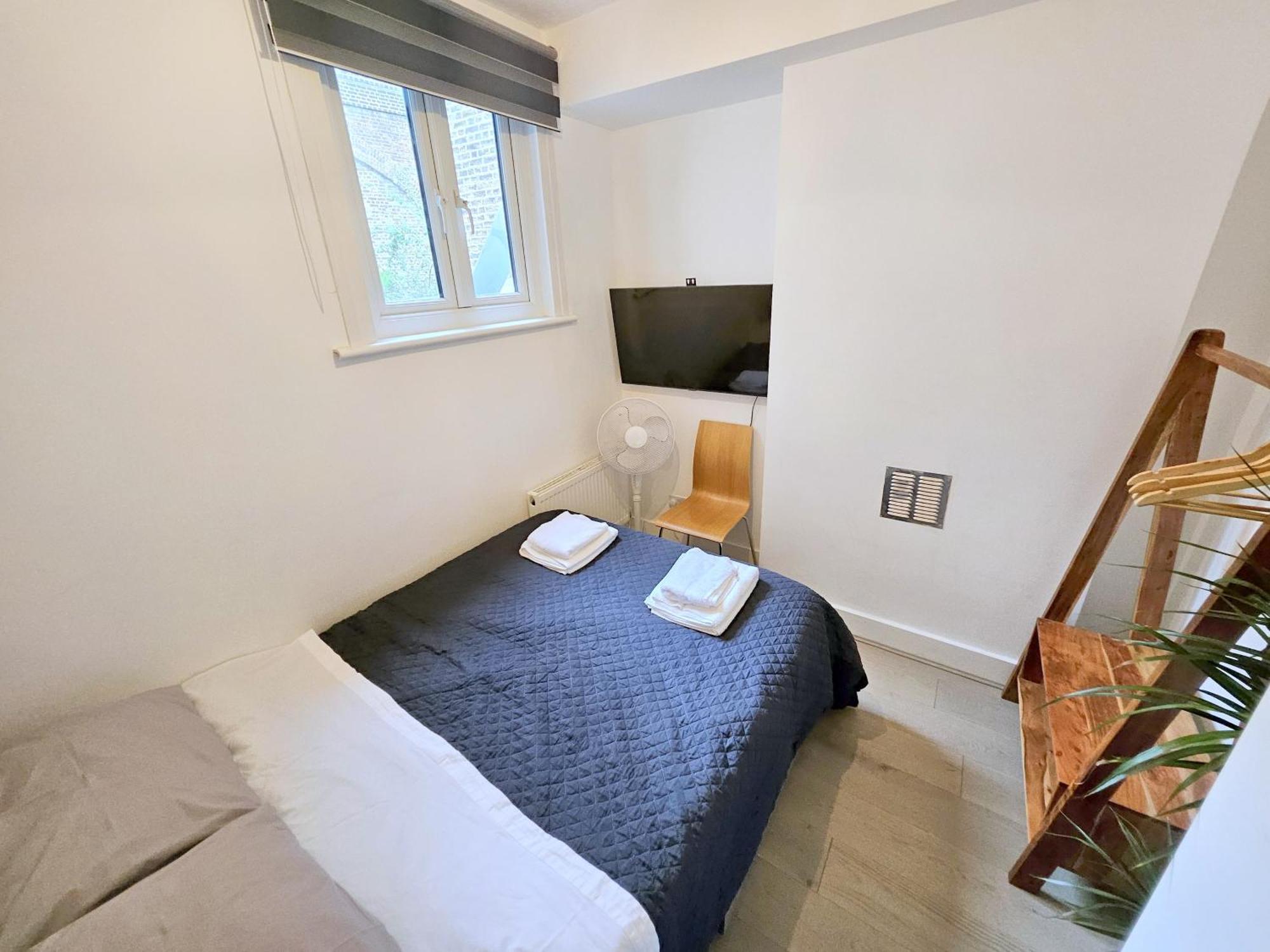 Two Bedroom Flat With Private Patio In Battersea Londres Exterior foto